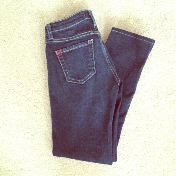 ❌❌Sold in bundle BDG dark ankle skinnies
