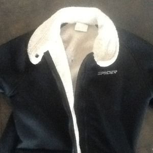 Wind proof spider jacket