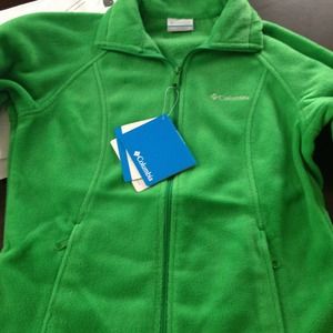 Women's x small green columbia fleece. Full zip.