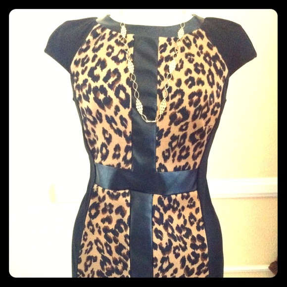 NEW leopard print cap sleeve dress w/ faux leather