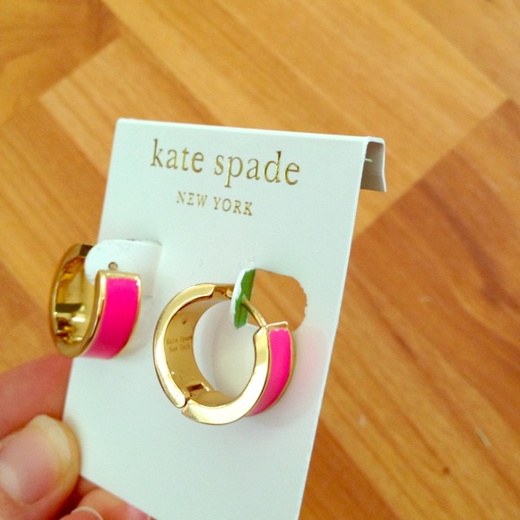 ⛔⛔SOLD⛔⛔⛔Kate Spade Earrings