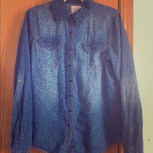 Cheetah print long sleaze button up