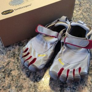 Vibram 5 finger treksport size 40