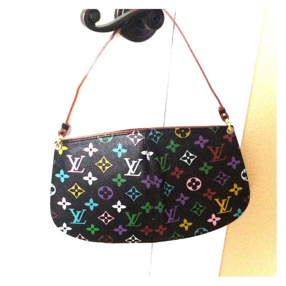 Louis Vuitton purse