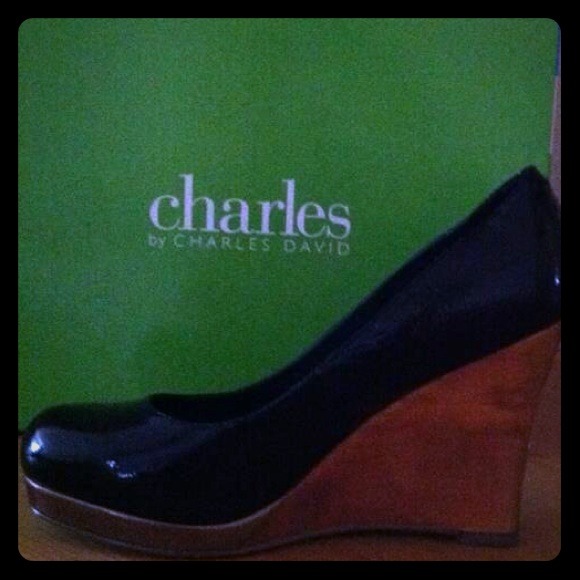 Charles David Black Wedge Shoes