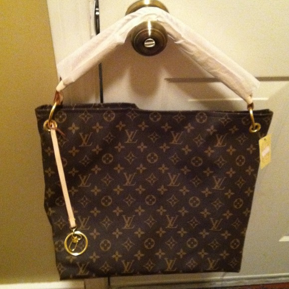 LV 🎀$100 this weekend only🎀