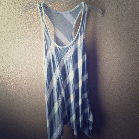 🚫RESERVED🚫 Grey and white tank