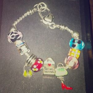 Charm bracelet