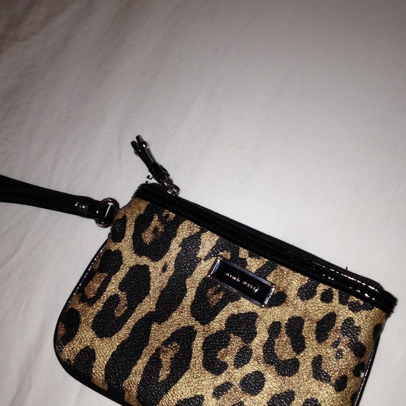 Small leopard change holder