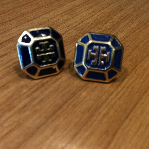 SOLD!!!!!    Tory burch earrings
