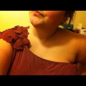 purple colored one shoulder🌼