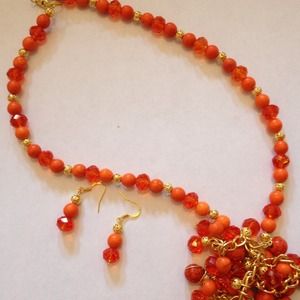 Unique Orange necklace with earrings