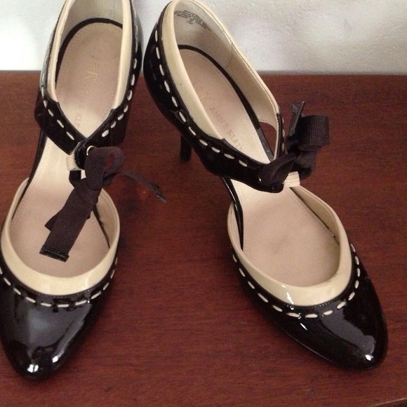 Bundled with champagne blouse! - Picture 4 of 4