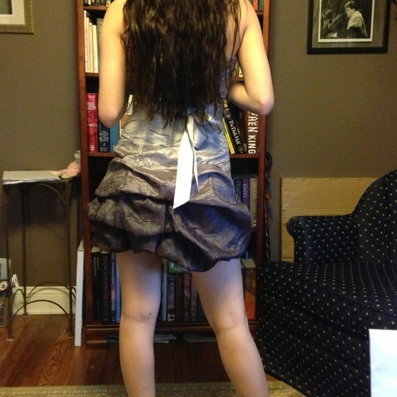 Dress/prom/formal - Picture 2 of 3