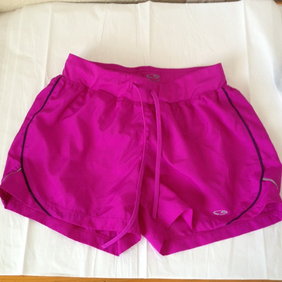 Running shorts