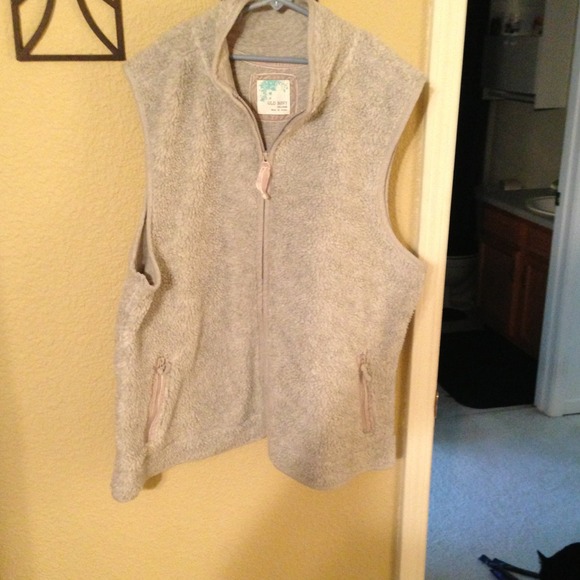 Old navy plush vest