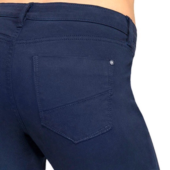 Jeans - Signature Skinny Ombre + Crochet&ZebraShorts Jeans - Signature Skinny Ombre + Crochet&ZebraShorts