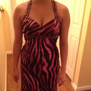 PROM GOWN -- SIZE 4