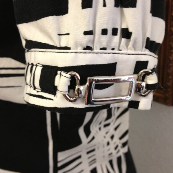 Bundled - Picture 2 of 3