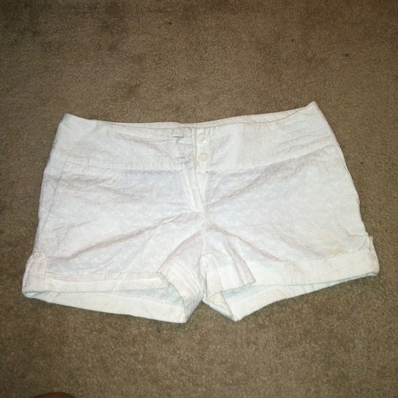 White lace shorts