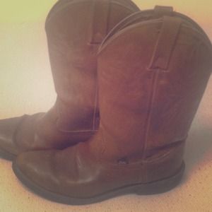 Justin "distressed" boots