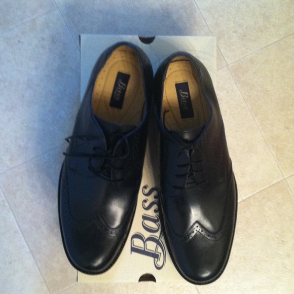 Bass-Winston Black Men's Shoe