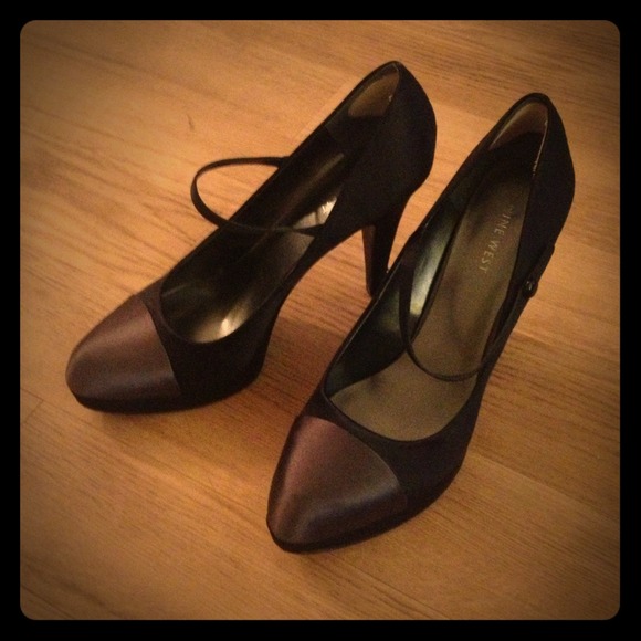 Nine West Shoes - ✨REDUCED✨ Nine West Mary Jane Pump