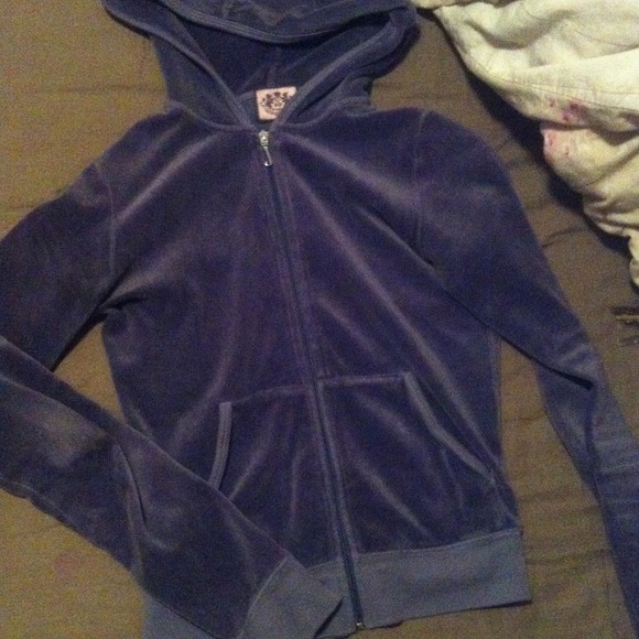 Juicy couture hoodie🍂on sale🍁