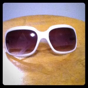 White Aeropostale sunglasses