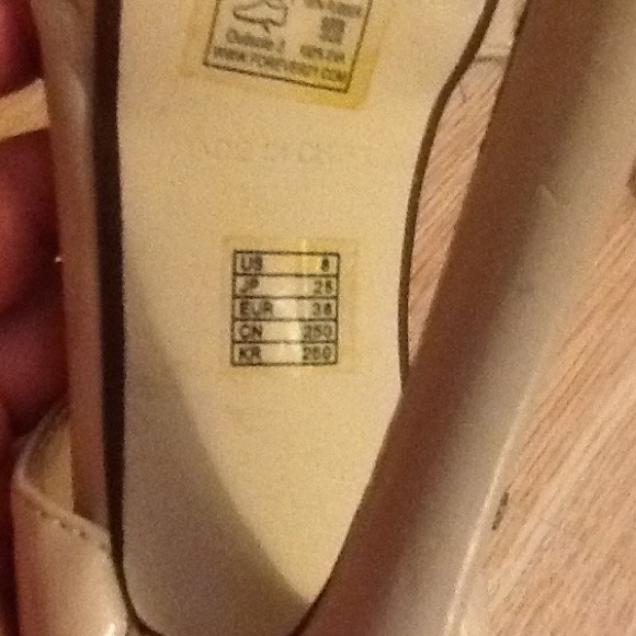 $$Sold$$ Forever 21 nude scrappy heels - Picture 2 of 3