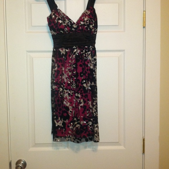 Homecoming/party dress. Size large from debs.