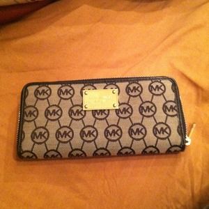 Michael Kors wallet