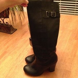 Black boots from Koal's size 7 1/2 M