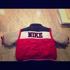 Boys Nike jacket and Kobe shoe bundle