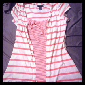 ❌Bundle❌Pink and white top ad attached cardigan