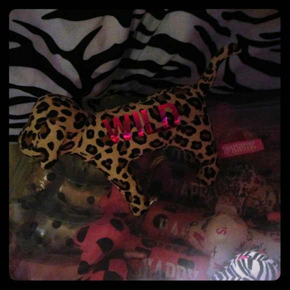 Victoria's Secret Pink Dog (Leopard)