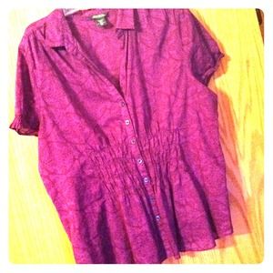 Pretty purple Eddie Bauer blouse.