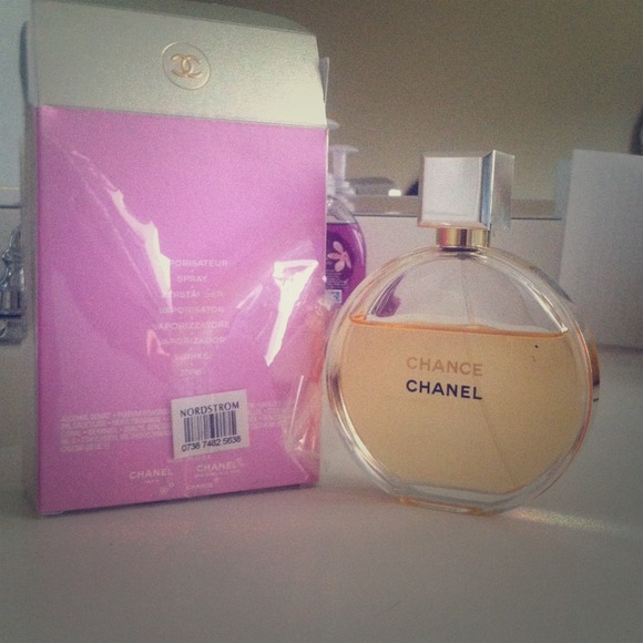 Chanel chance eau de perfume .