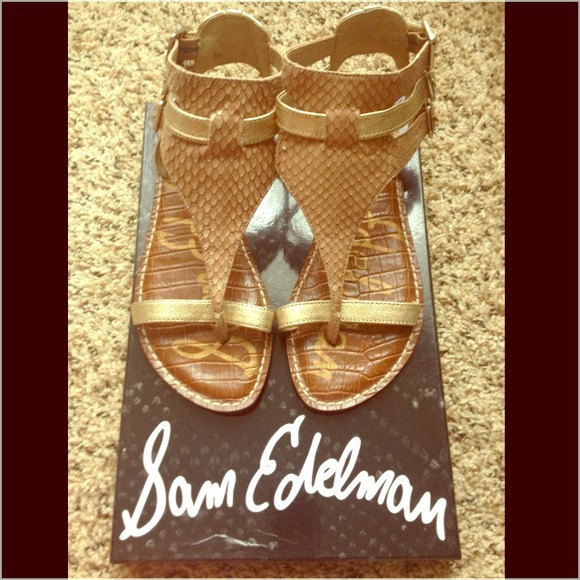 ❌SOLD❌Sam Edelman Nude Snake Skin Sandal 6.5