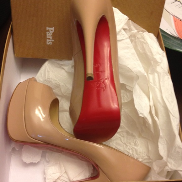 Authentic Christian louboutin