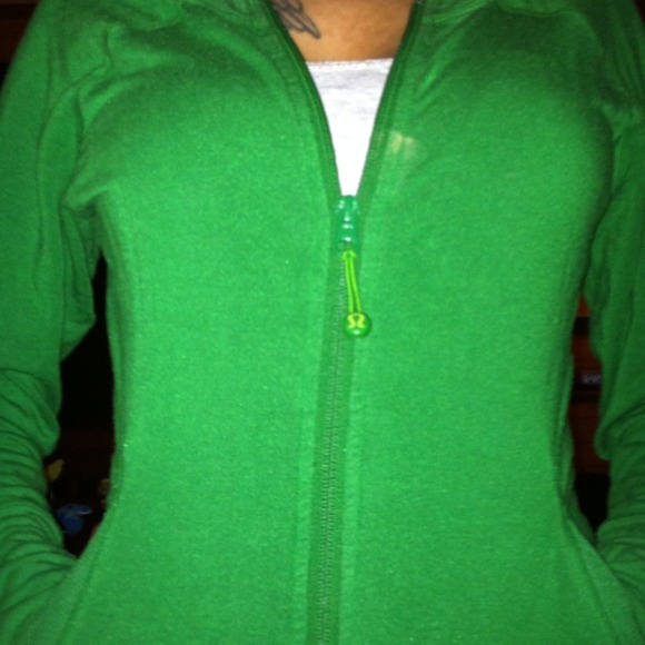 !!!!!!!!!! SOLD IN BUNLDE!!!!!!!!Lulu lemon green