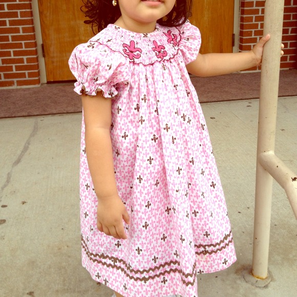 2t Smocked dress