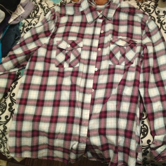 Merona plaid button up