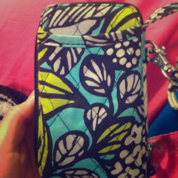 Barley used like new Vera Bradley wristlet