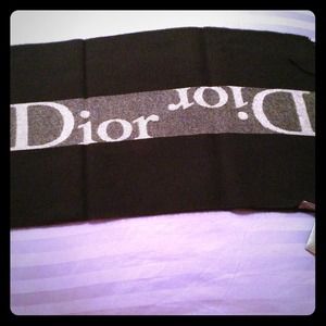 Authentic NWOT Christian Dior scarf