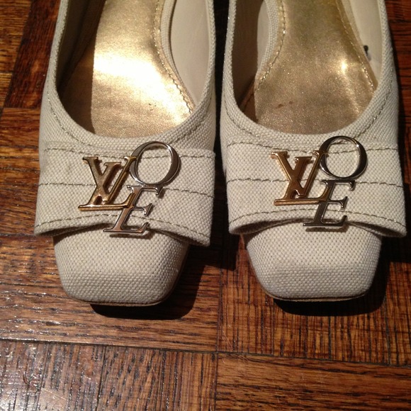 Louis Vuitton Love Ballet Flat - Picture 4 of 4