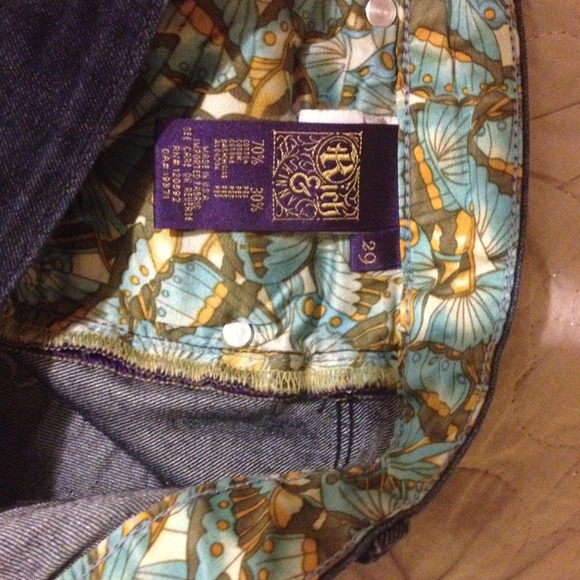 SOLD - Picture 3 of 3