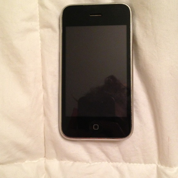 iPhone 3 16gb