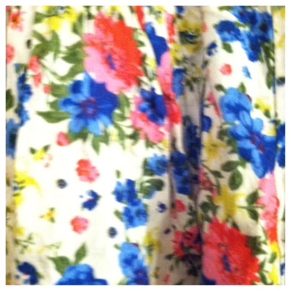 Flower print dress - Picture 2 of 4