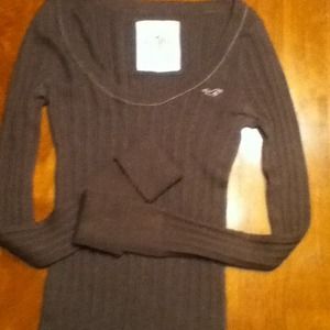 Brown Hollister sweater $REDUCED$